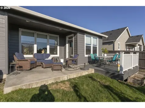 2053 N 4th Way Ridgefield WA 98642