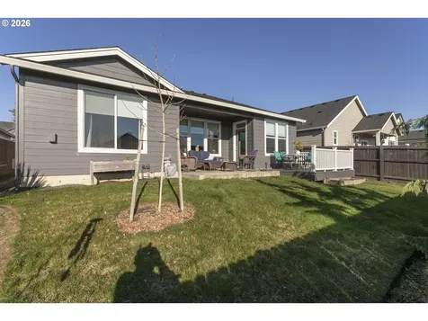 2053 N 4th Way Ridgefield WA 98642