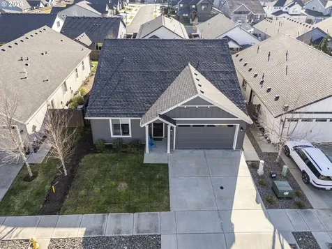 2053 N 4th Way Ridgefield WA 98642