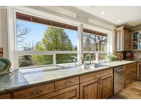 2910 SE 282nd Court Camas WA 98607