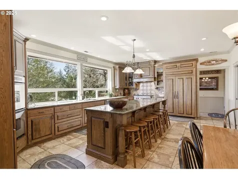 2910 SE 282nd Court Camas WA 98607