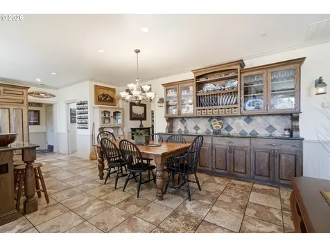 2910 SE 282nd Court Camas WA 98607