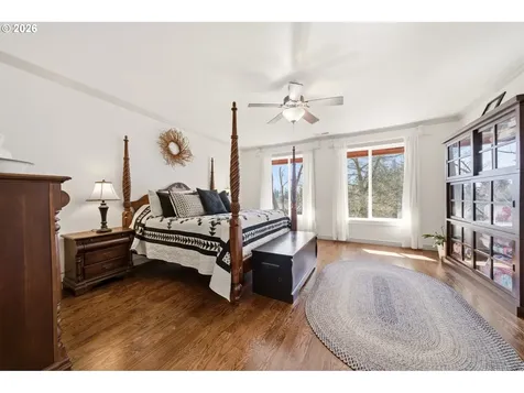 2910 SE 282nd Court Camas WA 98607