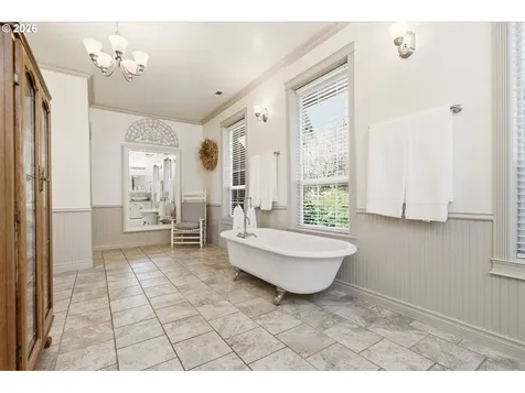2910 SE 282nd Court Camas WA 98607