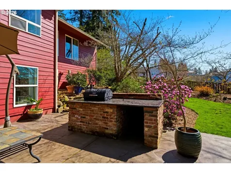 2910 SE 282nd Court Camas WA 98607
