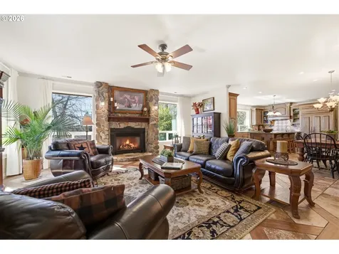 2910 SE 282nd Court Camas WA 98607