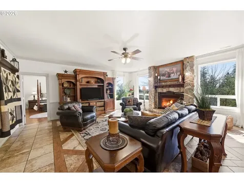 2910 SE 282nd Court Camas WA 98607