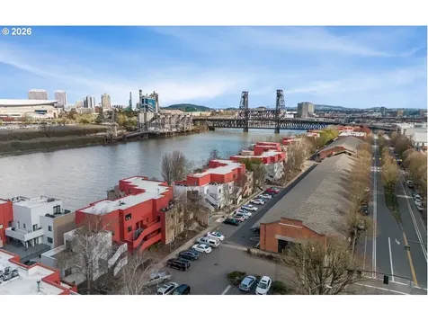 810 NW Naito Parkway Portland OR 97209