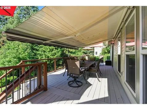 12524 SE Bluff Drive Clackamas OR 97015