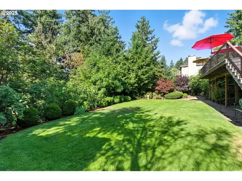 12524 SE Bluff Drive Clackamas OR 97015