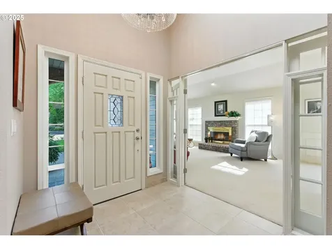 12524 SE Bluff Drive Clackamas OR 97015