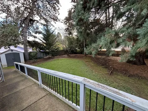 890 Alvina Street SE Salem OR 97306