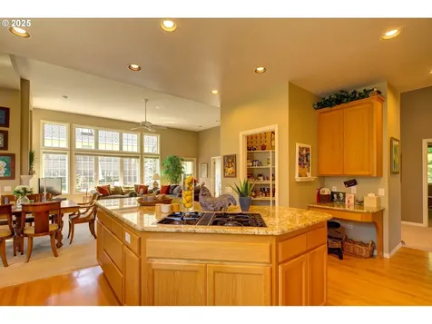 16190 NW Birdie Lane Portland OR 97229