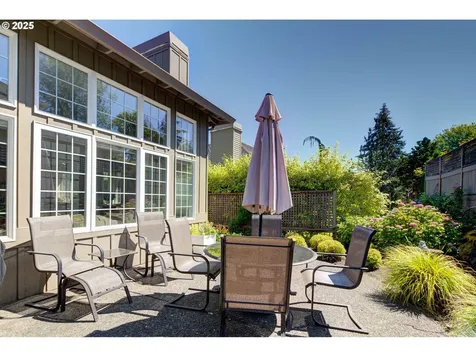 16190 NW Birdie Lane Portland OR 97229