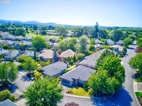 16190 NW Birdie Lane Portland OR 97229