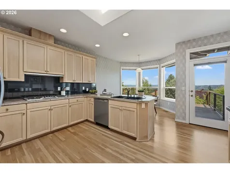 13632 SW White Cedar Place Portland OR 97223
