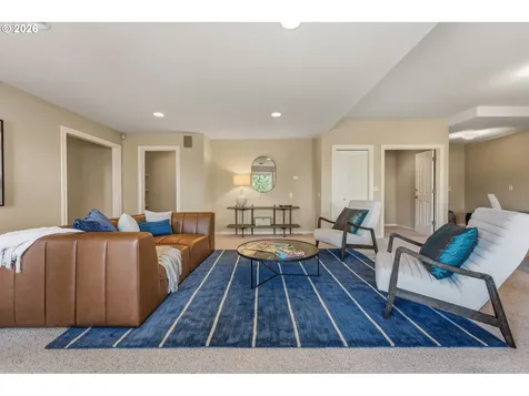 13632 SW White Cedar Place Portland OR 97223