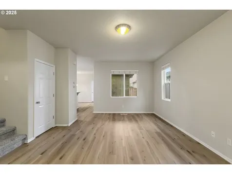 4569 SE Davis Road Hillsboro OR 97123