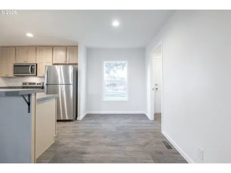 3124 Surfwood Drive Salem OR 97305