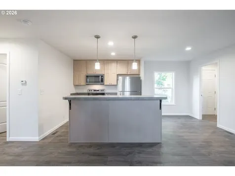 3124 Surfwood Drive Salem OR 97305