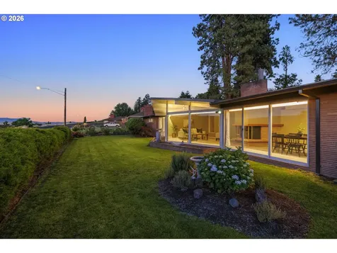314 W Scenic Drive The Dalles OR 97058