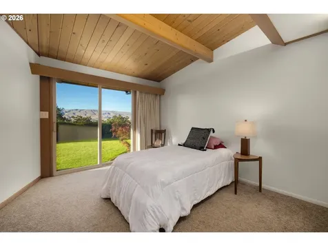 314 W Scenic Drive The Dalles OR 97058