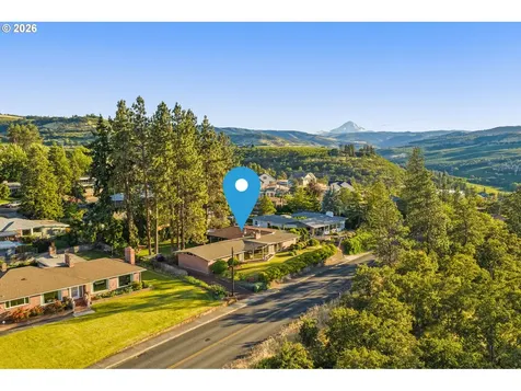 314 W Scenic Drive The Dalles OR 97058