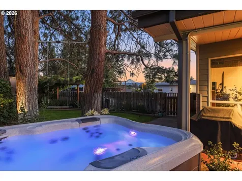 314 W Scenic Drive The Dalles OR 97058