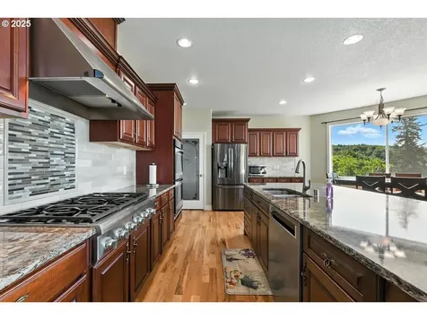 442 Varsity Road Kalama WA 98625