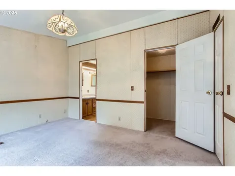 18485 SW Pacific Drive Tualatin OR 97062