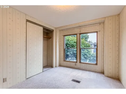 18485 SW Pacific Drive Tualatin OR 97062