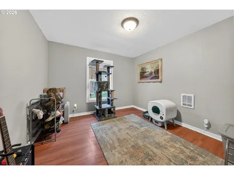1543 NE Hollis Street Roseburg OR 97470