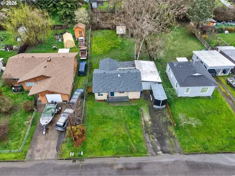 1543 NE Hollis Street Roseburg OR 97470