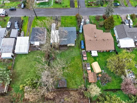 1543 NE Hollis Street Roseburg OR 97470