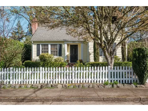 365 Myers Street S Salem OR 97302