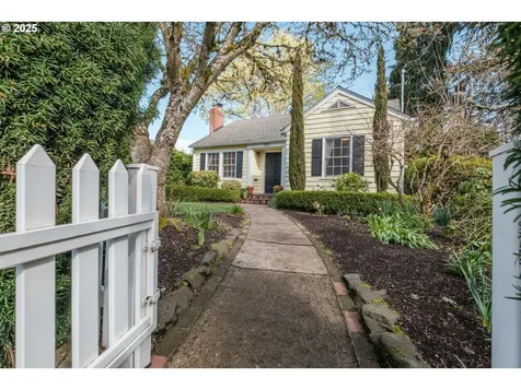 365 Myers Street S Salem OR 97302