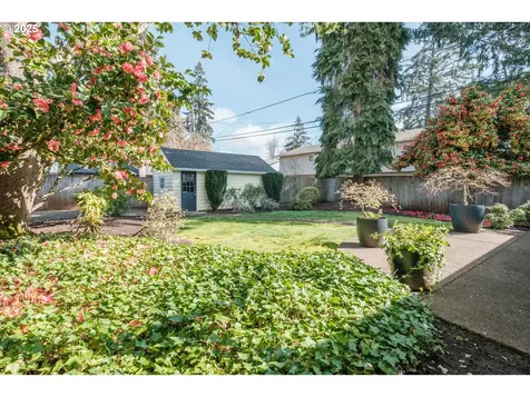 365 Myers Street S Salem OR 97302