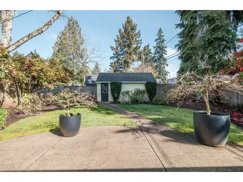 365 Myers Street S Salem OR 97302