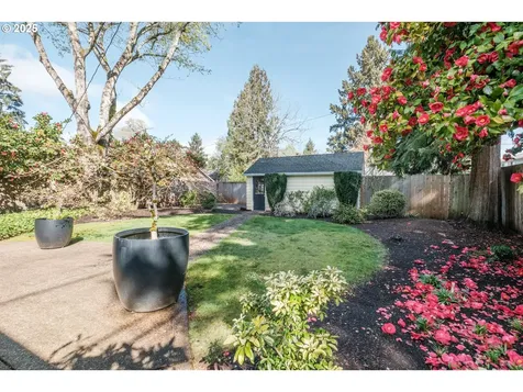 365 Myers Street S Salem OR 97302
