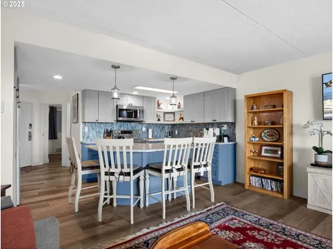 1146 N Marion Avenue Gearhart OR 97138