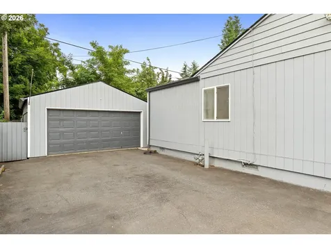 8325 NE Going Place Portland OR 97220