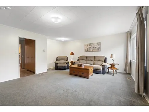 8325 NE Going Place Portland OR 97220