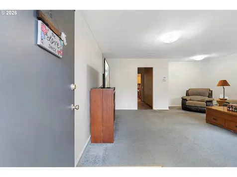 8325 NE Going Place Portland OR 97220