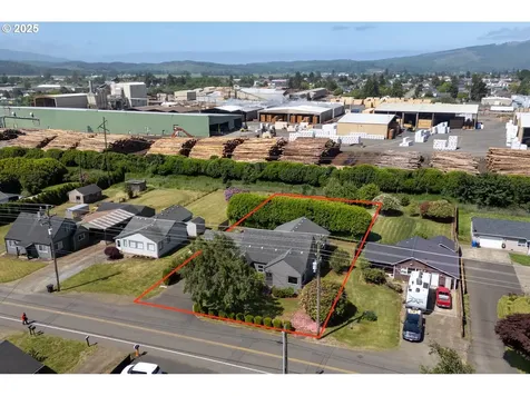 512 Evergreen Drive Tillamook OR 97141