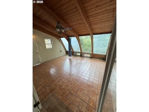 93206 Brownsmead Hill Road Astoria OR 97103