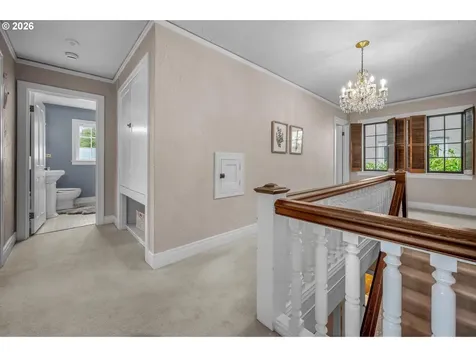 2300 SW 18th Avenue Portland OR 97201