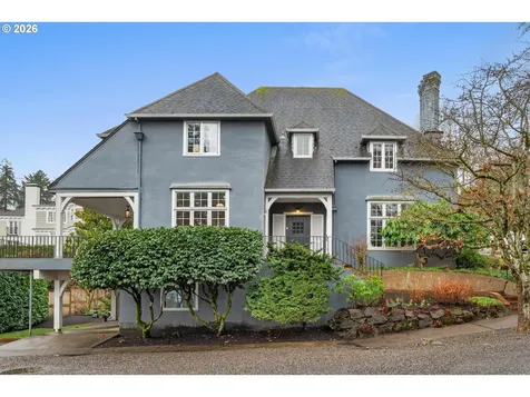 2300 SW 18th Avenue Portland OR 97201