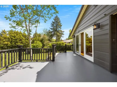 8765 SW Birchwood Road Portland OR 97225