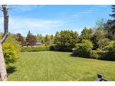 8765 SW Birchwood Road Portland OR 97225