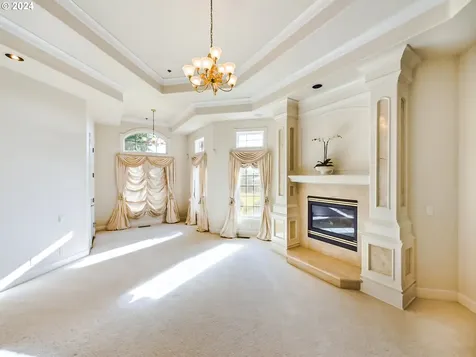 20417 SW Inglis Drive Beaverton OR 97007